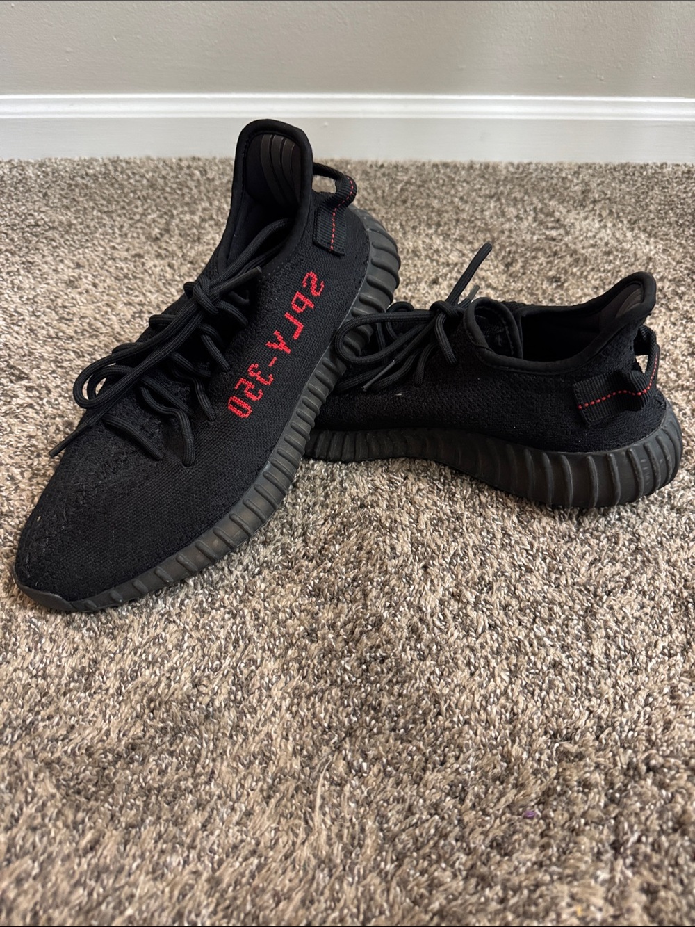 Yeezy boost 350 V2 “bred”